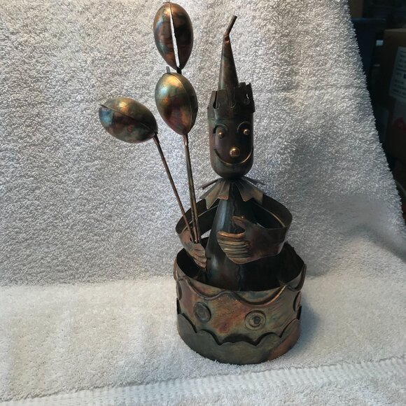 Vintage Copper Clown Decor With Balloons - Handmade Metal Art Sculpture - Quirky - Picture 1 of 14
